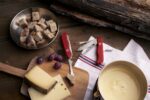 Нож перочинный VICTORINOX Cheese Master 0.8313.W 7