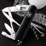 Нож перочинный VICTORINOX Climber 1.3703.3 3