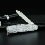 Нож перочинный VICTORINOX Huntsman 1.3713.T7 6